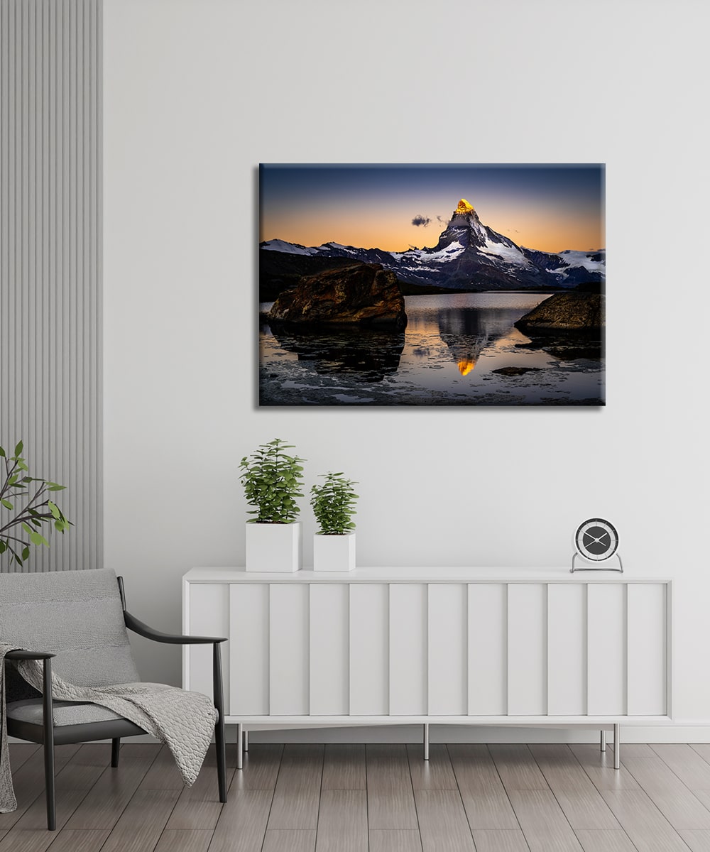 Ateşin Uyanışı - Çerçevesiz Cam Tablo