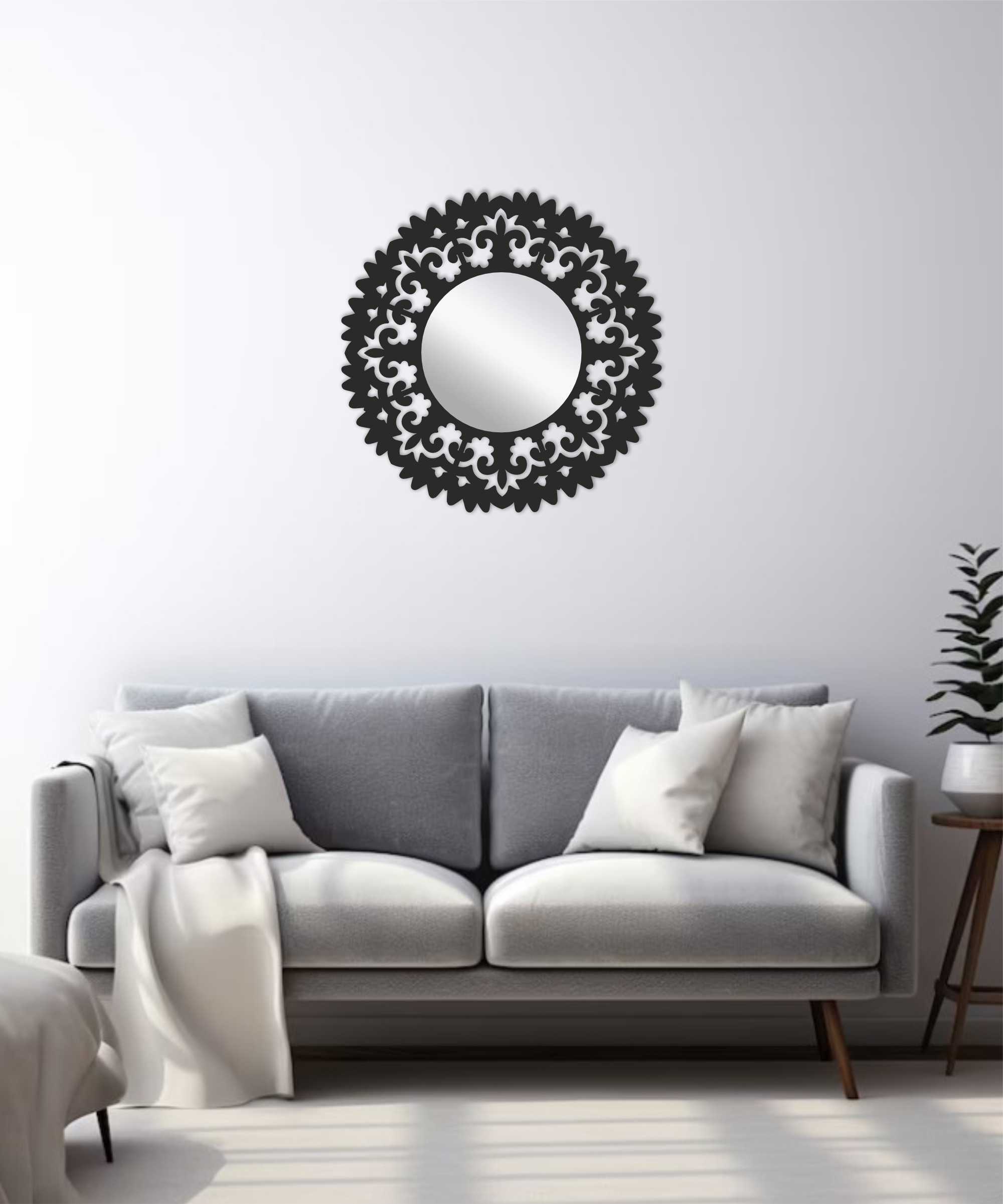 Siyah Metal Çerçeveli Dekoratif Ayna