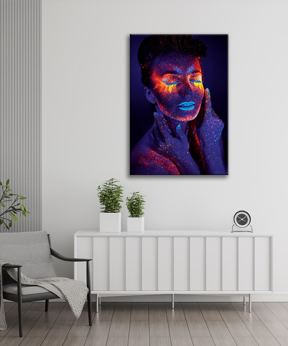 Chromatic Muse - Çerçevesiz Cam Tablo