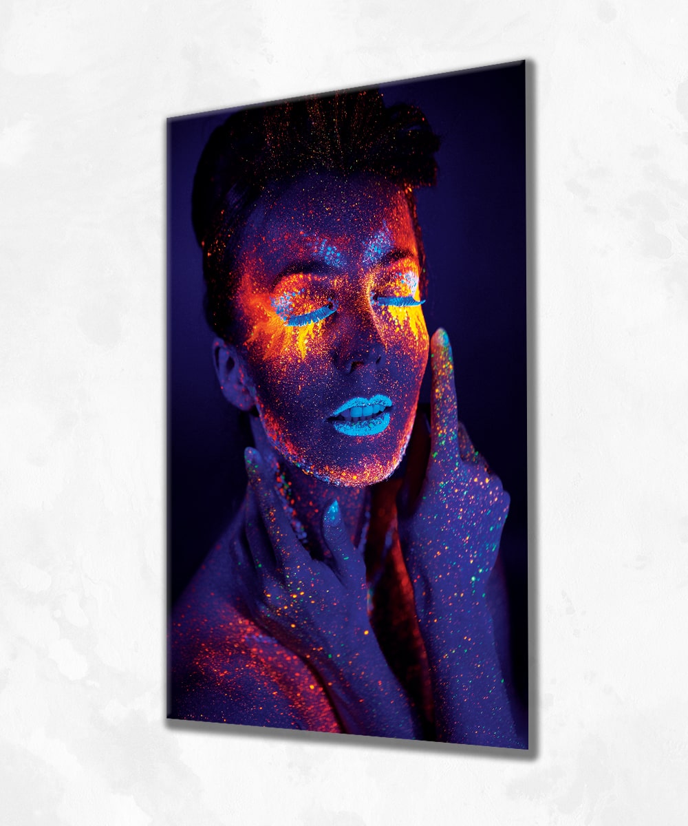 Chromatic Muse - Çerçevesiz Cam Tablo